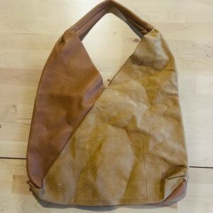 Shiraleah Chicago Arden Two-Tone Tan Vegan Leather & Suede Hobo Bag